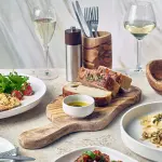 Olive Wood Paddle Board 38 x 18cm+/- 6 LFST0924069